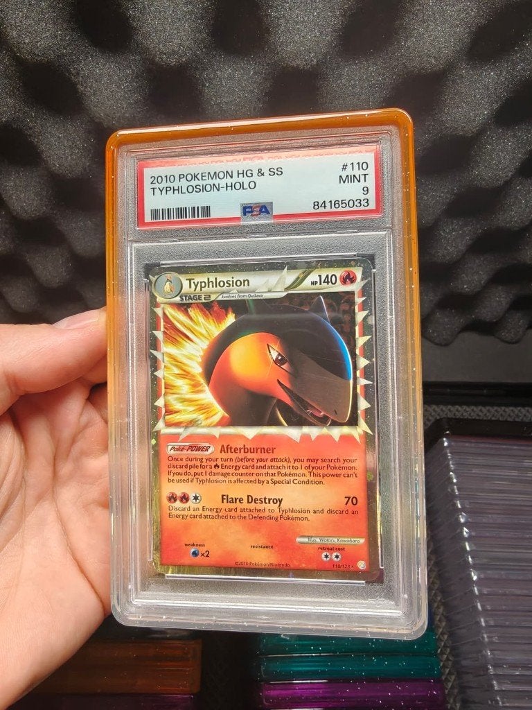 Pokemon HGSS Typhlosion Prime PSA 9, Hobby en Vrije tijd, Verzamelkaartspellen | Pokémon, Zo goed als nieuw, Losse kaart, Foil