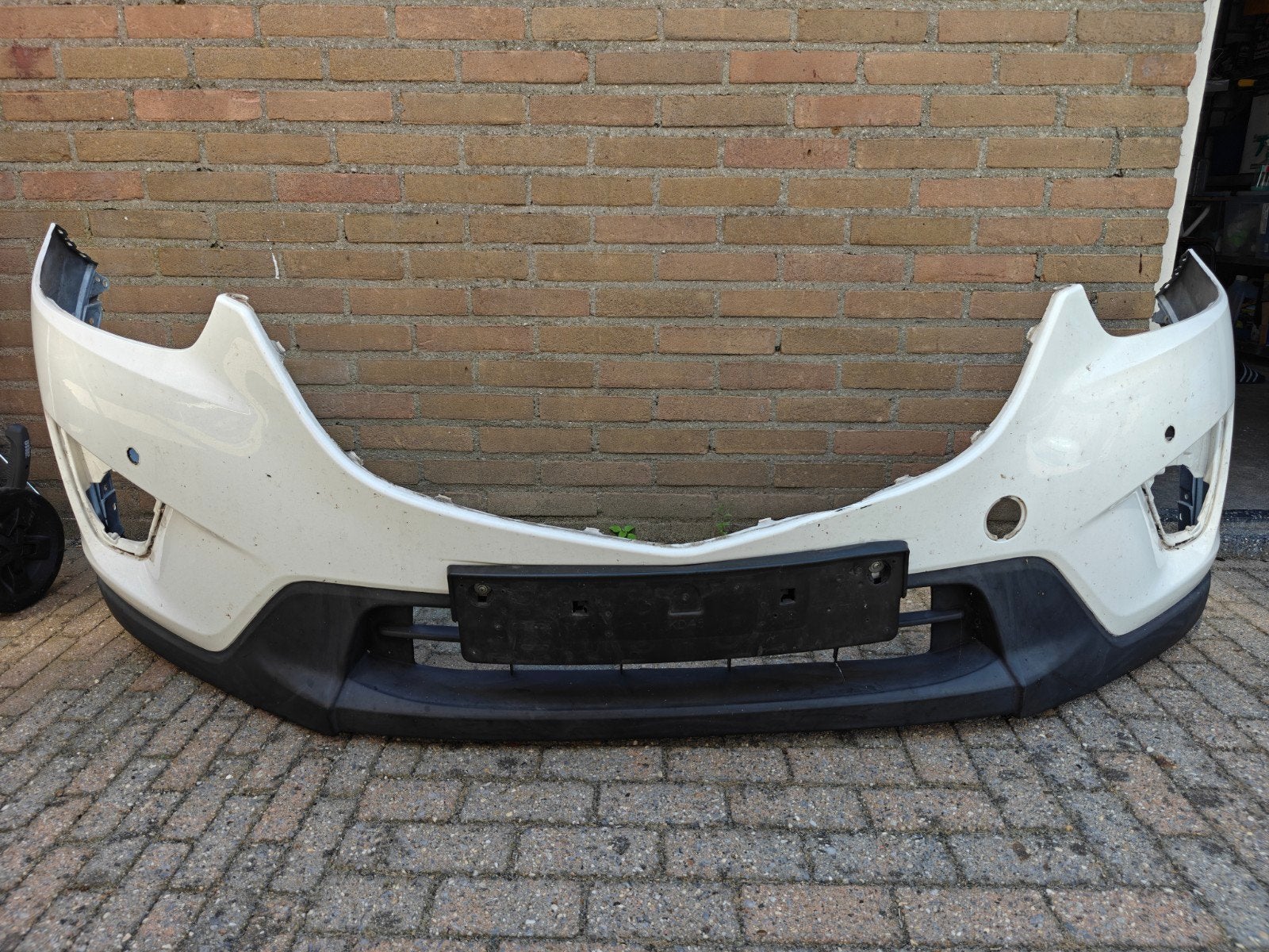 Mazda CX-5 KE Voorbumper Arctic White, Ophalen, Gebruikt, Voor, Mazda
