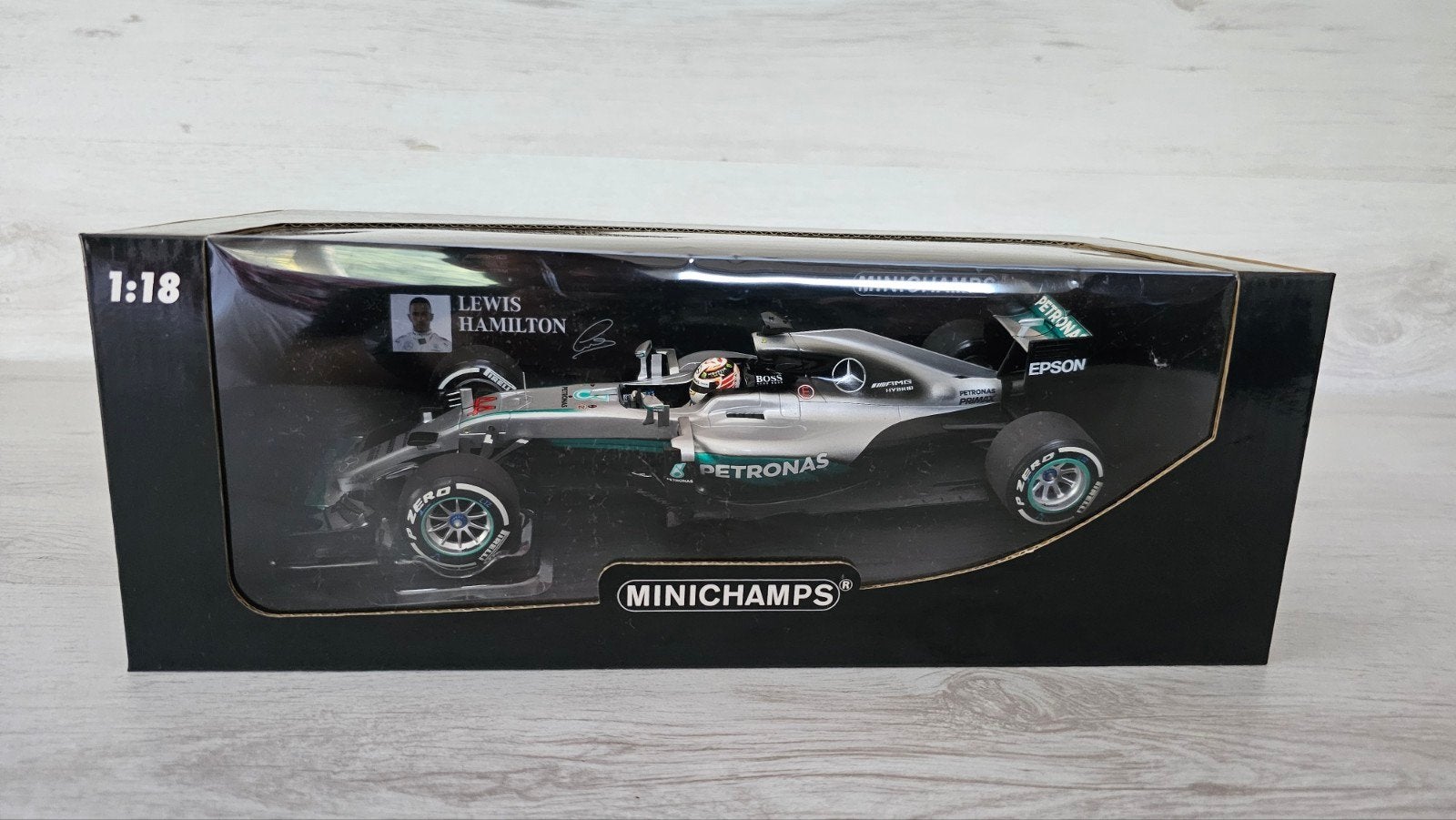 Lewis Hamilton  Mercedes 2016 Australian GP 1/18 Minichamps, Ophalen of Verzenden, Nieuw, Formule 1