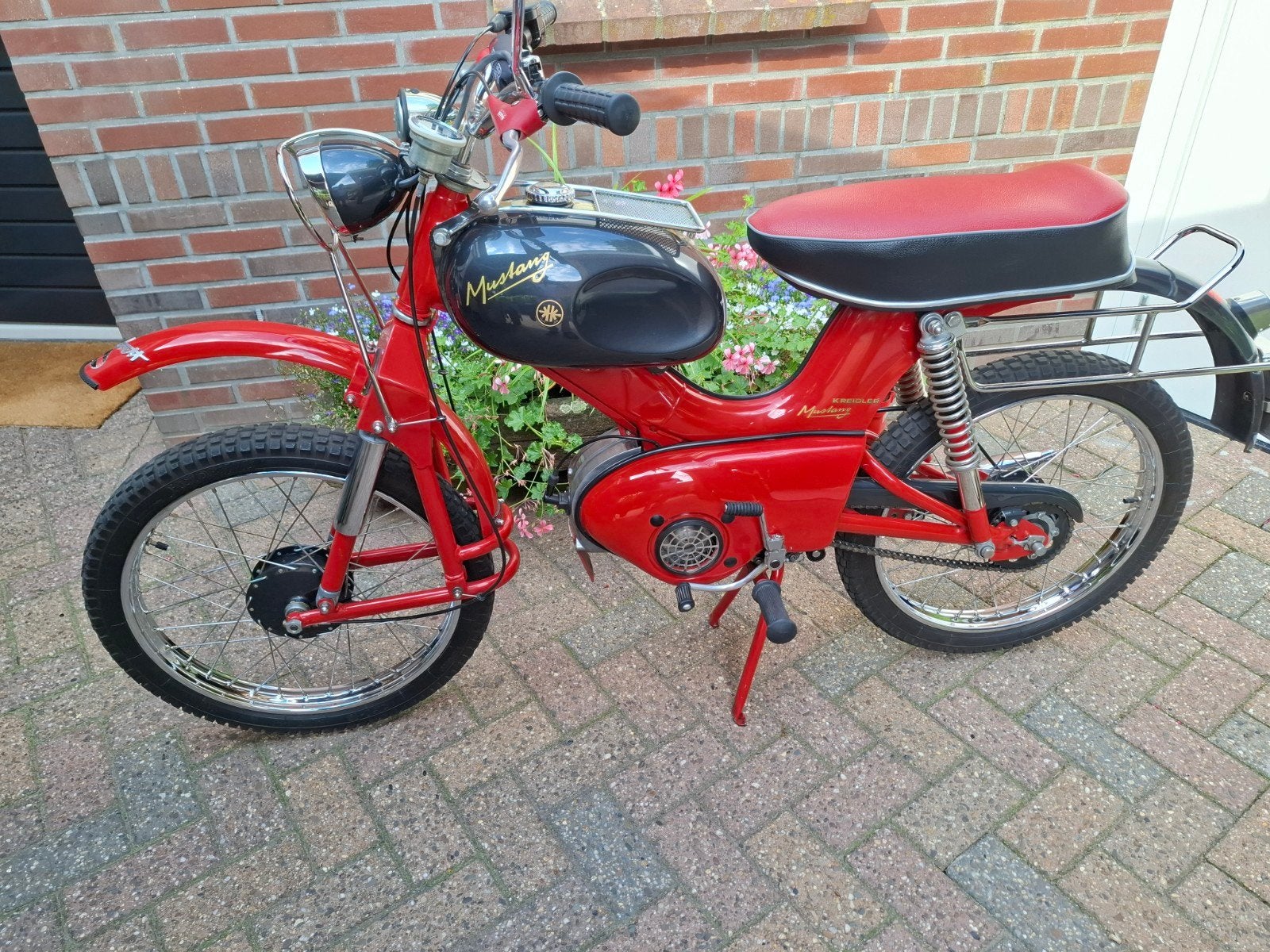 Prachtige zeldzame kreidler mustang eitank, Ophalen, Overige modellen, Maximaal 45 km/u, Zo goed als nieuw
