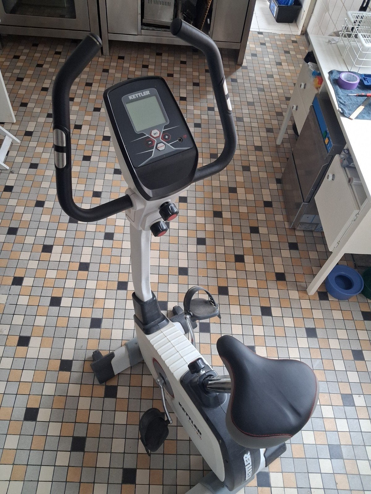 Kettler Hometrainer - Zo goed als nieuw, Ophalen, Zo goed als nieuw, Metaal, Benen