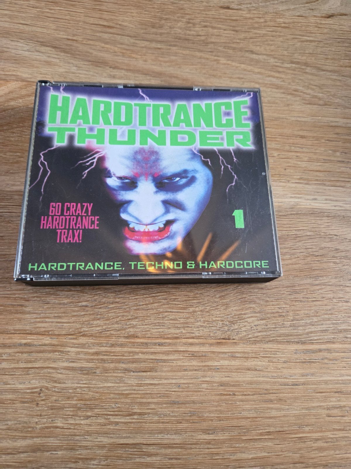 hardtrance thunder 3 cd box, Cd's en Dvd's, Ophalen of Verzenden, Zo goed als nieuw