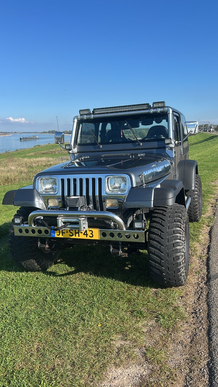 Jeep wrangler 6 cilinder 4,2 liter jongtimer!, foto 4