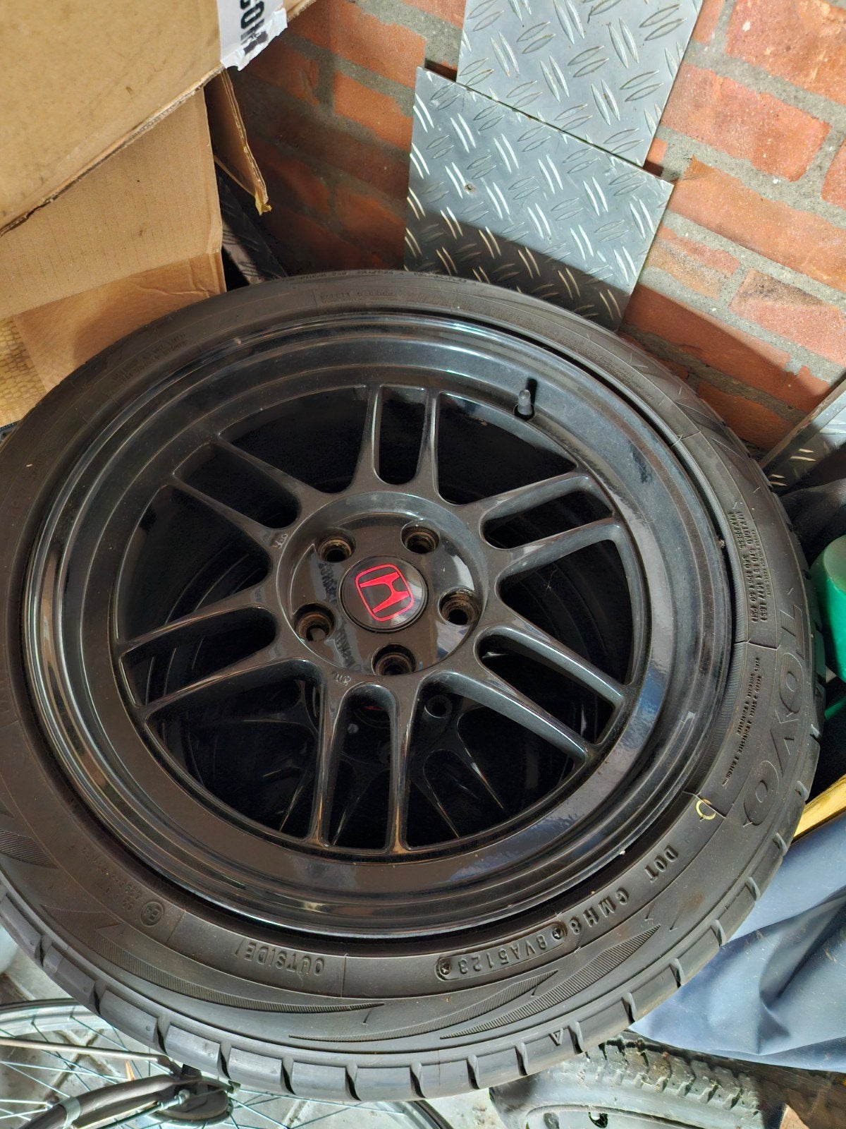 17 inch jr7 5x114 nieuwe banden, Ophalen, Zo goed als nieuw