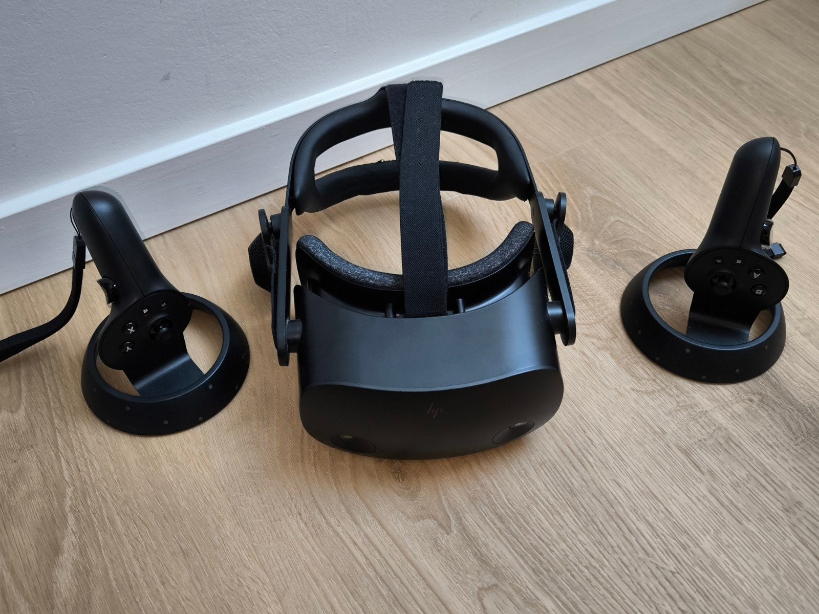 HP Reverb G2 V2 VR-bril met controllers, Verzenden, Zo goed als nieuw, VR-bril, Pc
