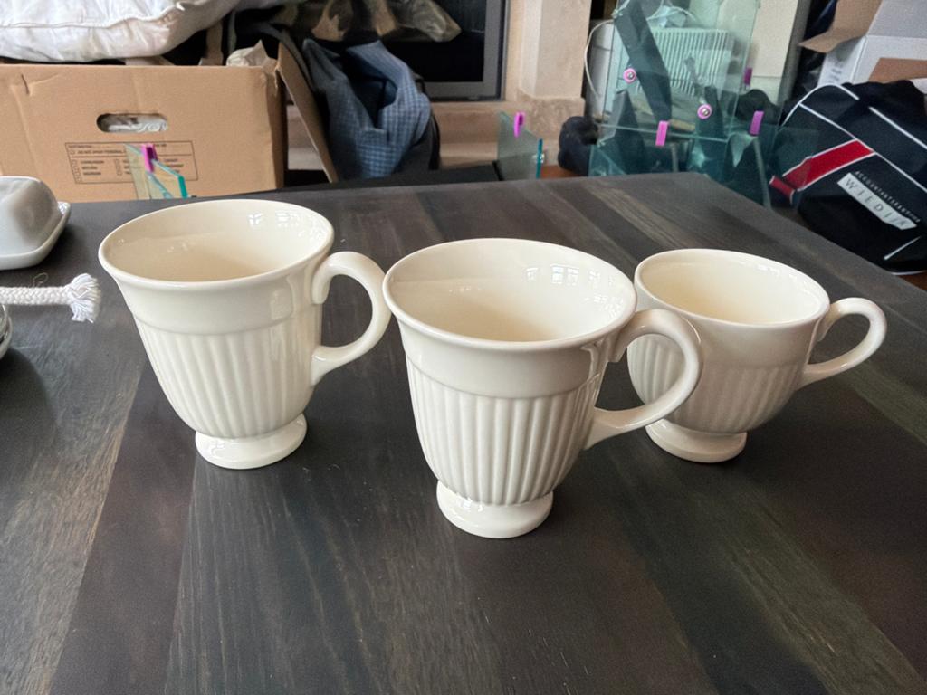 3x Wedgwood Etruria & Barlaston kopjes, Keramiek, Ophalen of Verzenden, Zo goed als nieuw, Wedgwood
