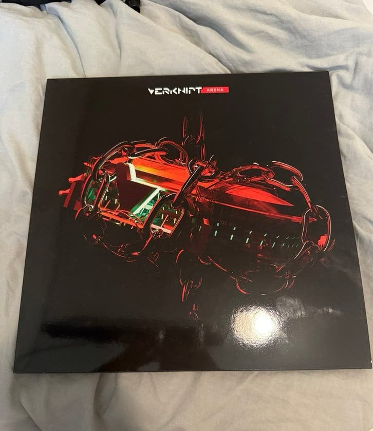 Verknipt ArenA Limited Edition 2LP Vinyl – Rood & Wit, Cd's en Dvd's, Vinyl | Overige Vinyl, Ophalen of Verzenden, Zo goed als nieuw