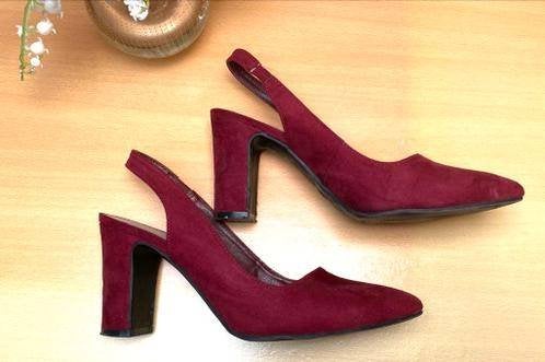 Bodyflirt schoenen maat 37 [DM], Ophalen of Verzenden, Zo goed als nieuw, Schoenen met hoge hakken, Rood
