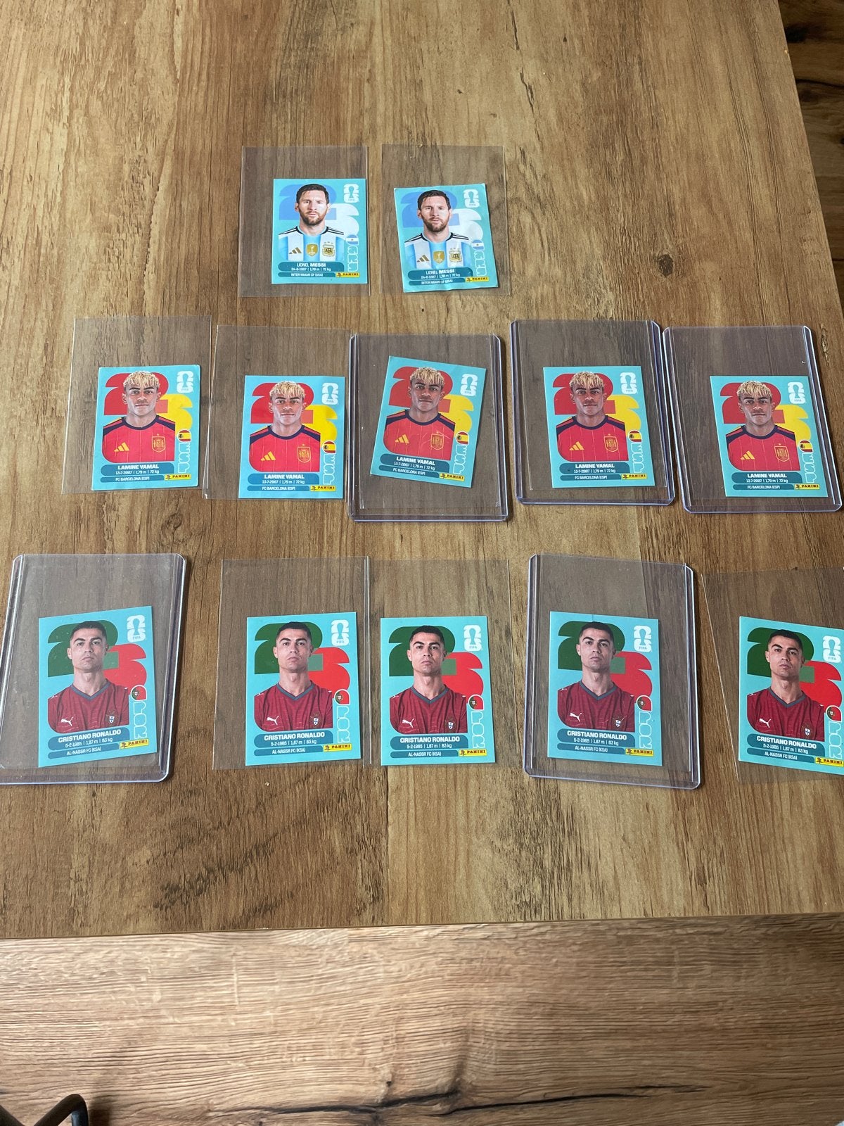 Voetbalplaatjes Messi, Ronaldo, Yamal - Panini Adrenalyn, Ophalen of Verzenden, Zo goed als nieuw, Buitenlandse clubs, Spelerskaart