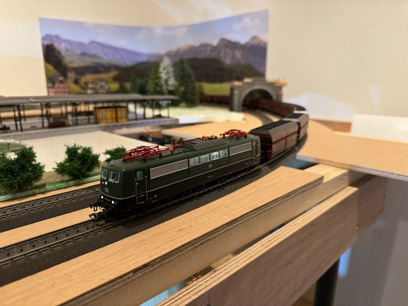 Märklin 39132 E-loc BR 151 MFX - Zo goed als nieuw, Wisselstroom, Locomotief, Ophalen of Verzenden, Zo goed als nieuw