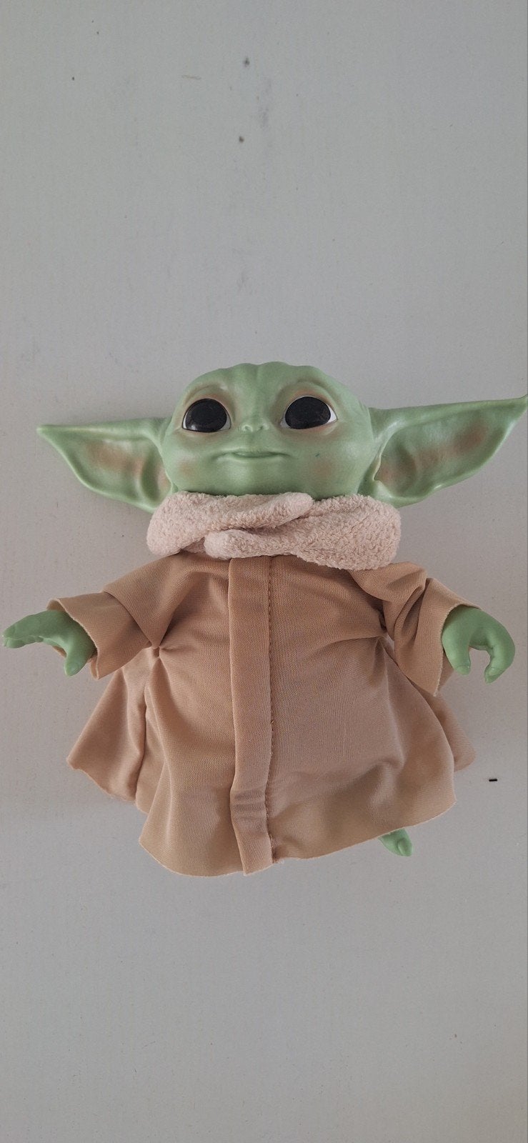 Baby Yoda Knuffel - The Child uit The Mandalorian, Overige merken, Overige typen, Ophalen of Verzenden, Middelgroot (20 tot 80 cm)