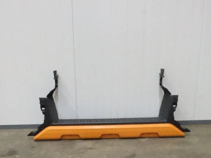 MAN Body & Chassis Parts Bumperdeel midden onder TG, Ophalen, Gebruikt, MAN, Carrosserie en Plaatwerk