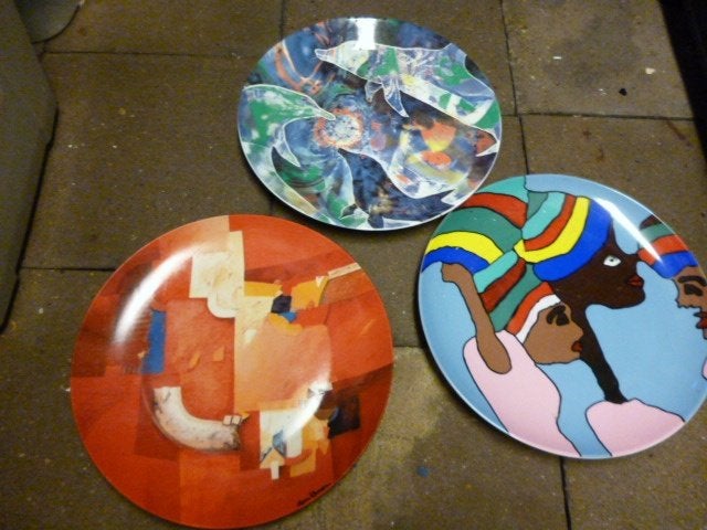 6 ( 8) verschillende grote Ø 30 cm kunst op tafel, Ophalen of Verzenden, Nieuw, Overige stijlen, Bord(en)
