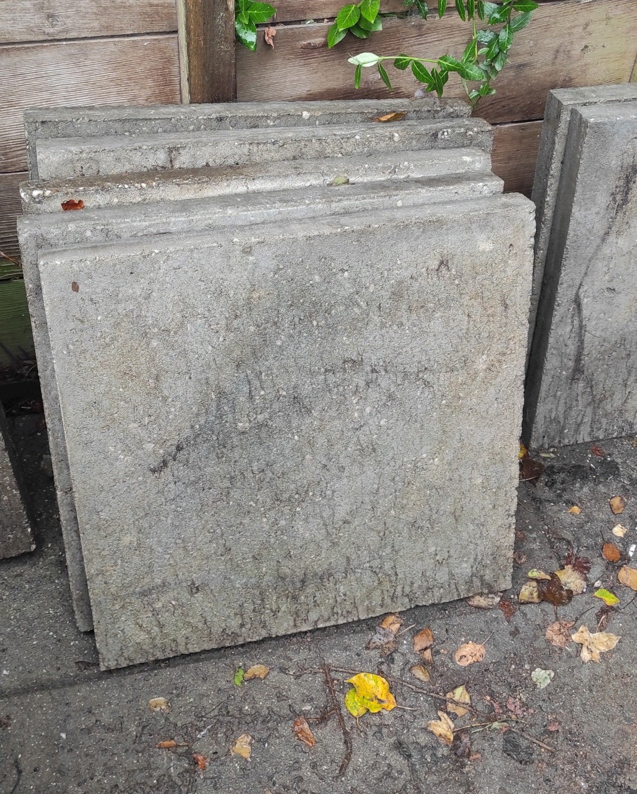 Gratis betonnen grijze terrastegels 60x60cm (27 stuks), Tuin en Terras, Ophalen, Gebruikt, 10 m² of meer, Beton