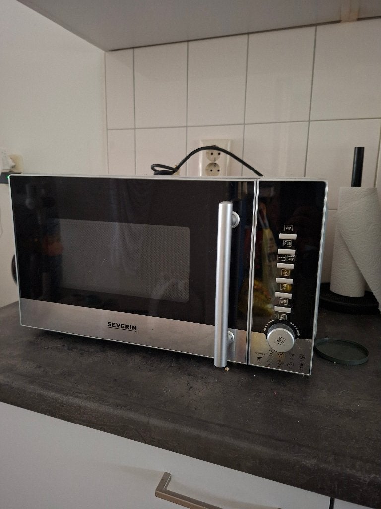 Severin Combimagnetron - Zo goed als nieuw, Ophalen, Combimagnetron, Zo goed als nieuw, Draaiplateau