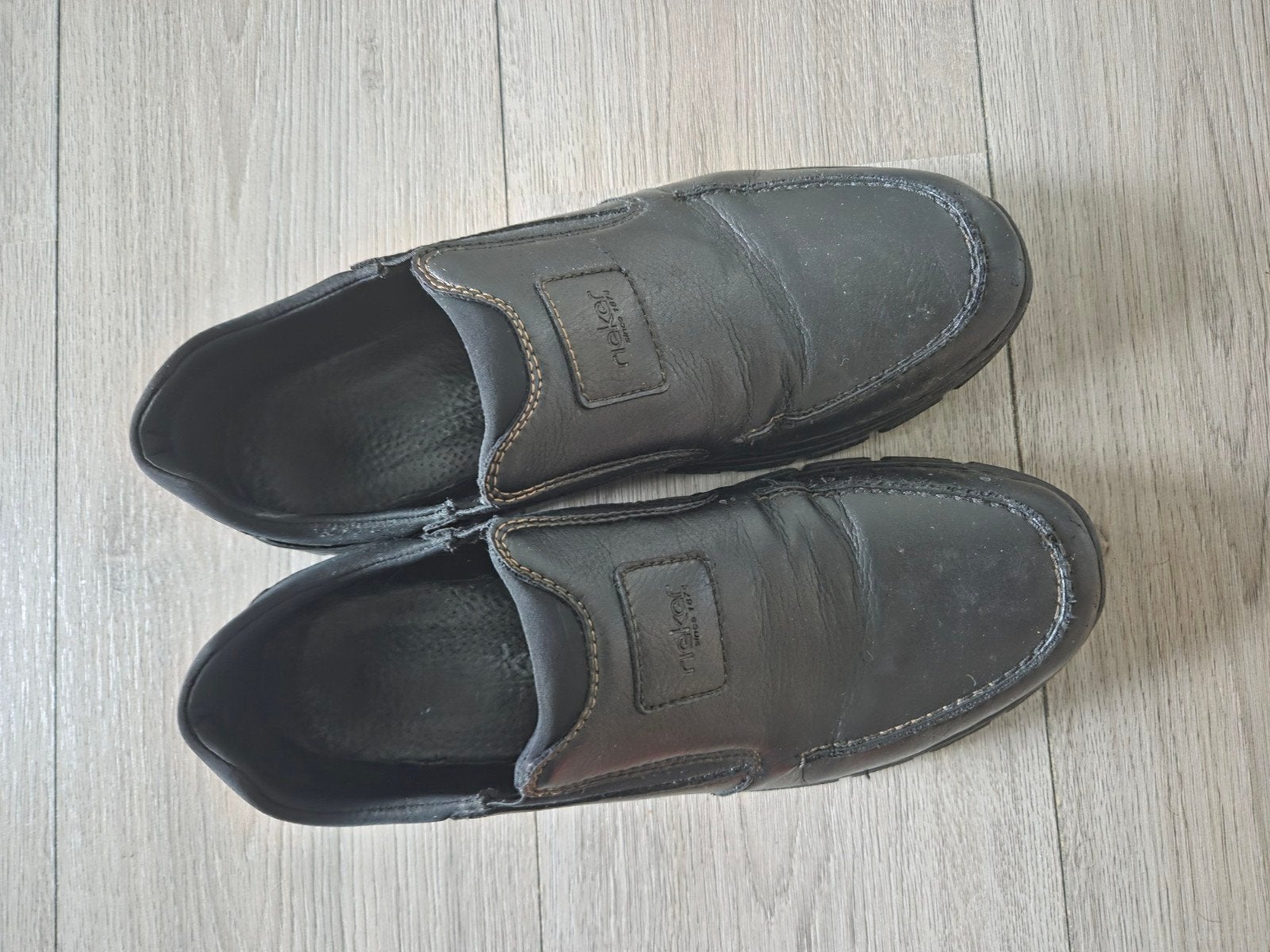 zwarte instappers van Rieker in maat 43, Loafers, Zwart, Ophalen of Verzenden, Rieker