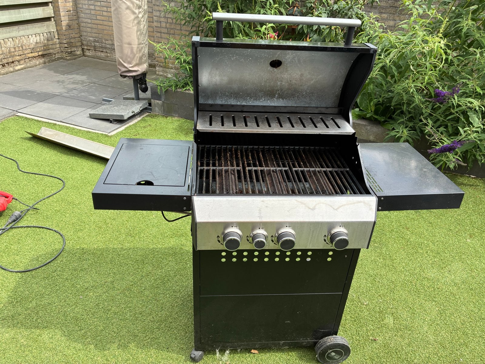 BBQ Outdoorchef gasbarbecue met 4 branders, Ophalen, Zo goed als nieuw