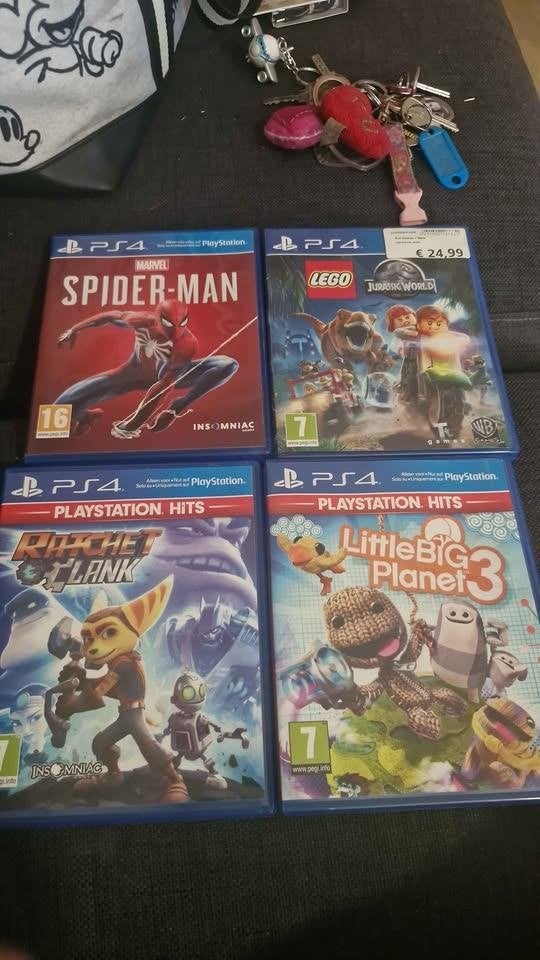 ps 4 spellen, 3 spelers of meer, Ophalen, Zo goed als nieuw, Vanaf 3 jaar