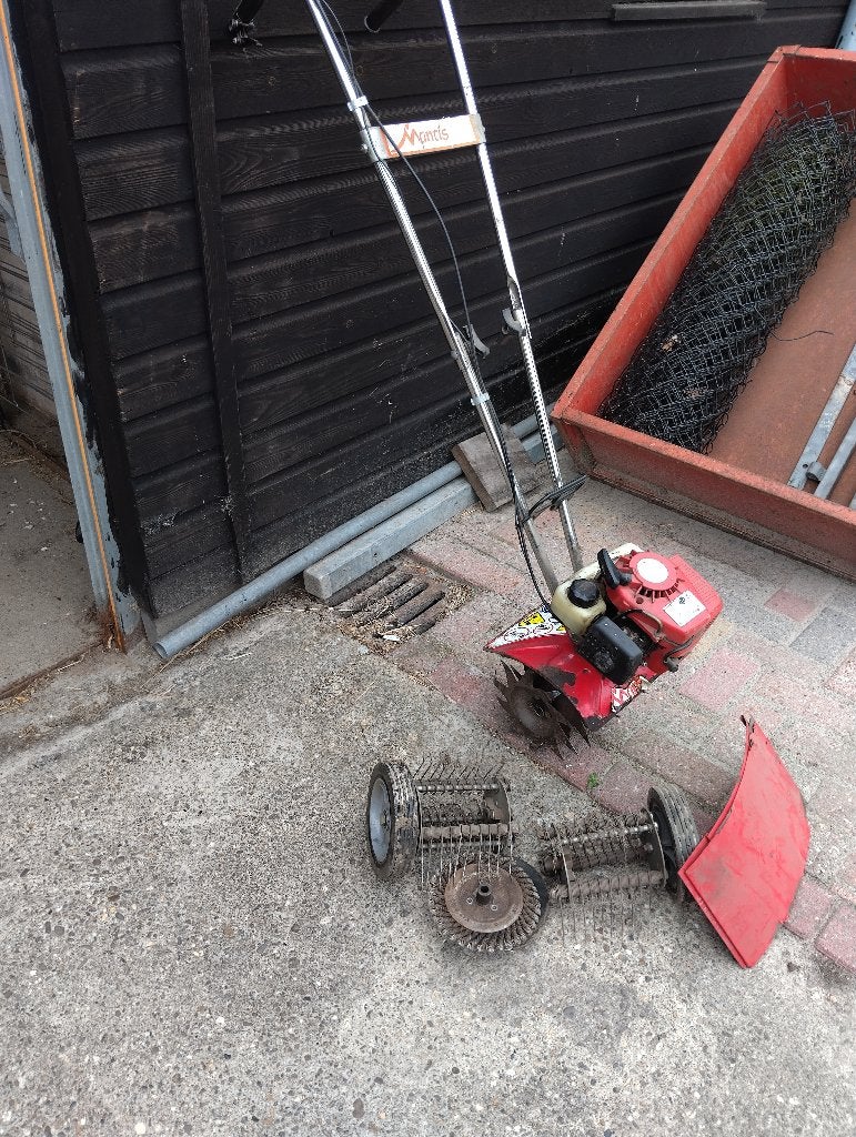 Tuinfrees Mantis, Tuin en Terras, Hand-tuingereedschap, Gebruikt, Ophalen
