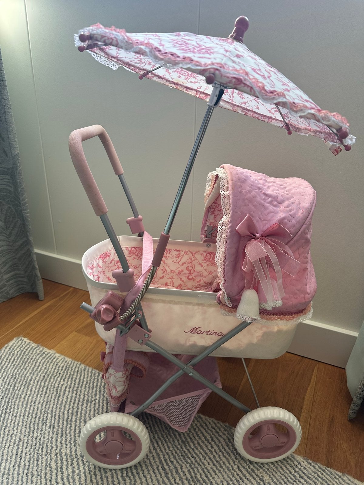 Roze poppenwagen met parasol en tasje - Martina, Ophalen, Gebruikt, Overige typen