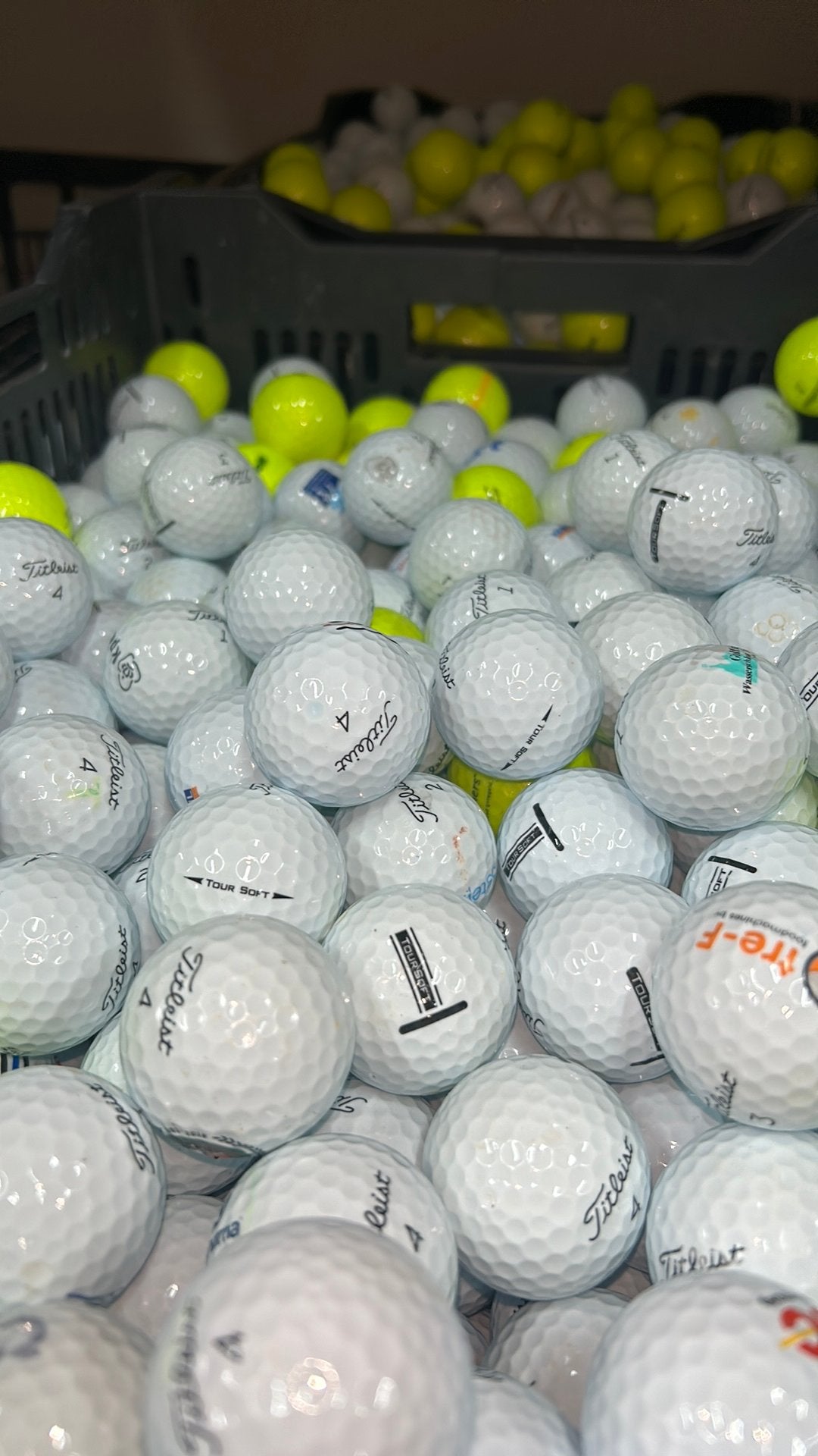50 Stuks Titleist Tour Soft Golfballen AAAA, Ophalen of Verzenden, Zo goed als nieuw, Bal(len)