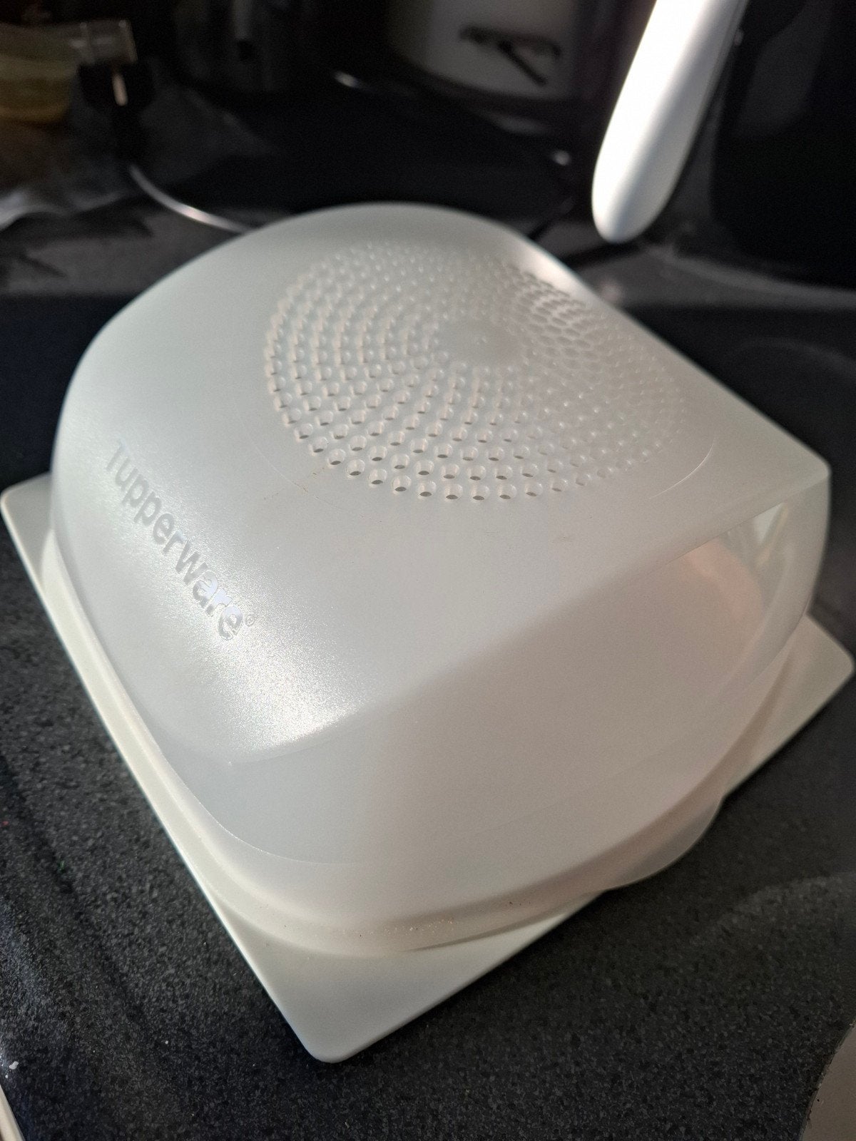 Tupperware Kaasdoos 20x20x10 cm - Zo goed als nieuw, Huis en Inrichting, Ophalen of Verzenden, Zo goed als nieuw, Wit