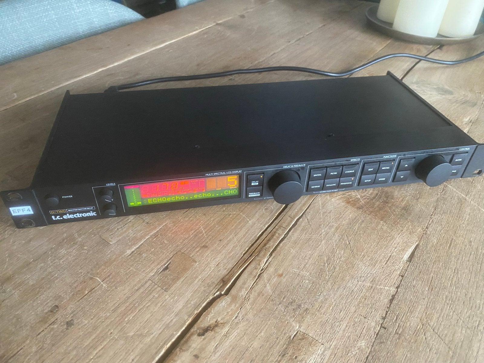 TC Electronic D-Two Multitap Rhythm Delay - Nette Staat, Gebruikt, Delay of Echo, Ophalen of Verzenden, Nvt
