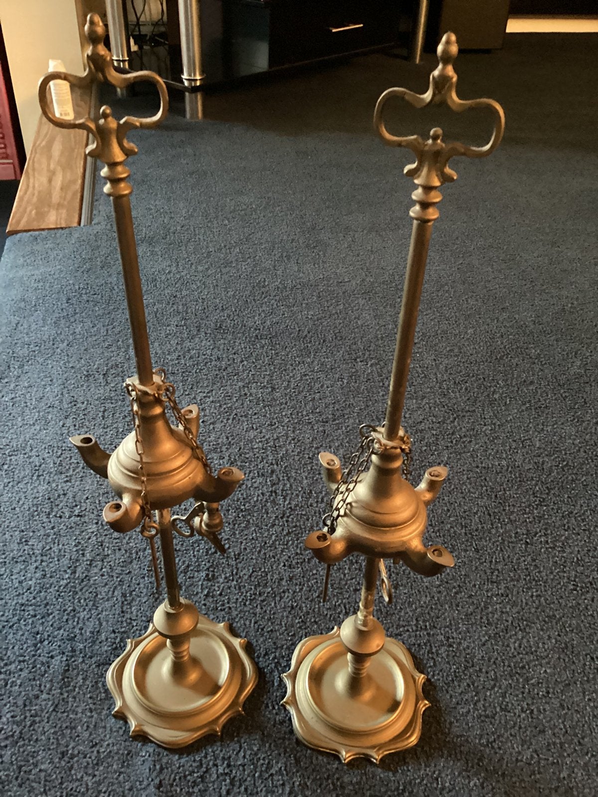 Kandelaars, Ophalen, Koper of Brons