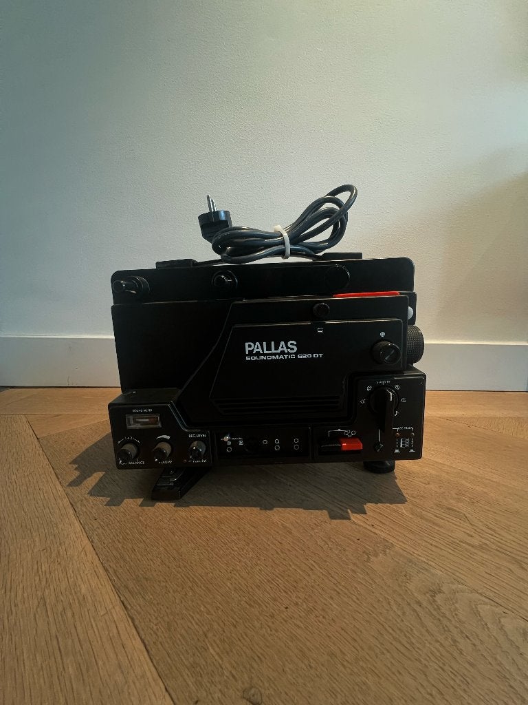 Pallas Soundmatic 620 DT — vintage filmprojector, Ophalen, Zo goed als nieuw
