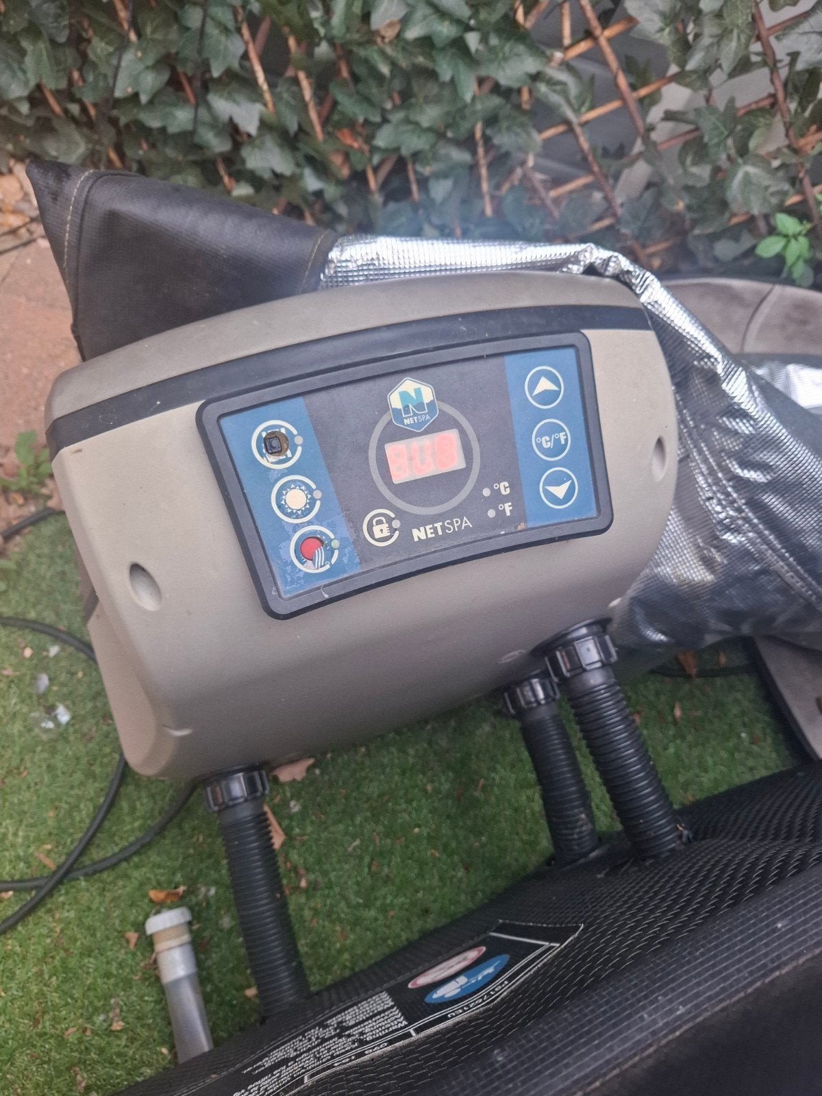 Jacuzzi Netspa - gebruikt  in prijs gedaald, Tuin en Terras, Ophalen, Gebruikt, Afdekzeil, Vast