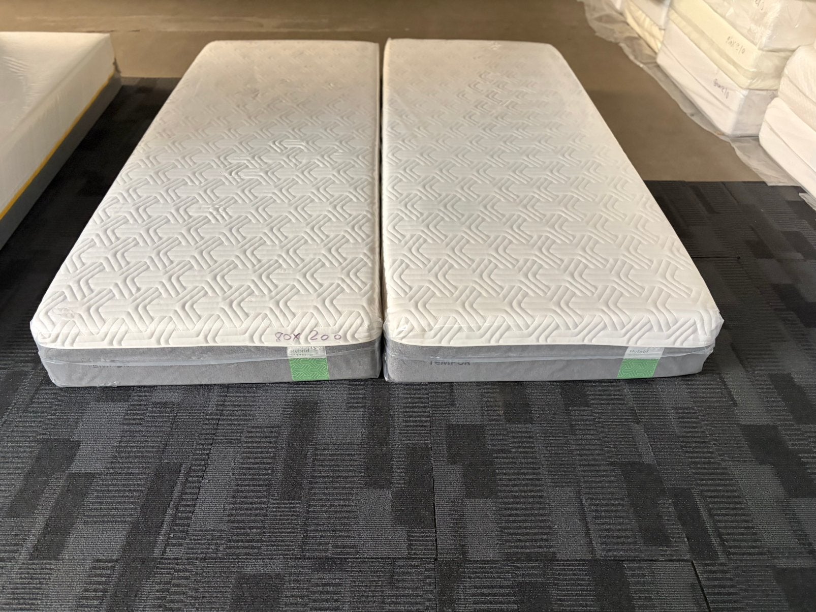 1x Tempur hybrid supreme | 80x200 SALE | evt auping art.137