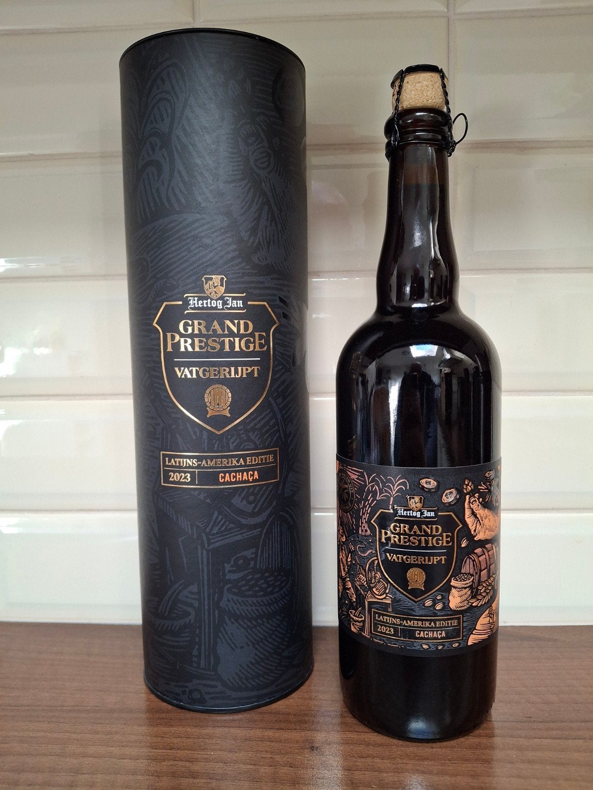 Hertog Jan Vatgerijpt 2023 Latijns-Amerika - Cachaça, Verzamelen, Biermerken, Ophalen of Verzenden, Nieuw, Flesje(s), Hertog Jan