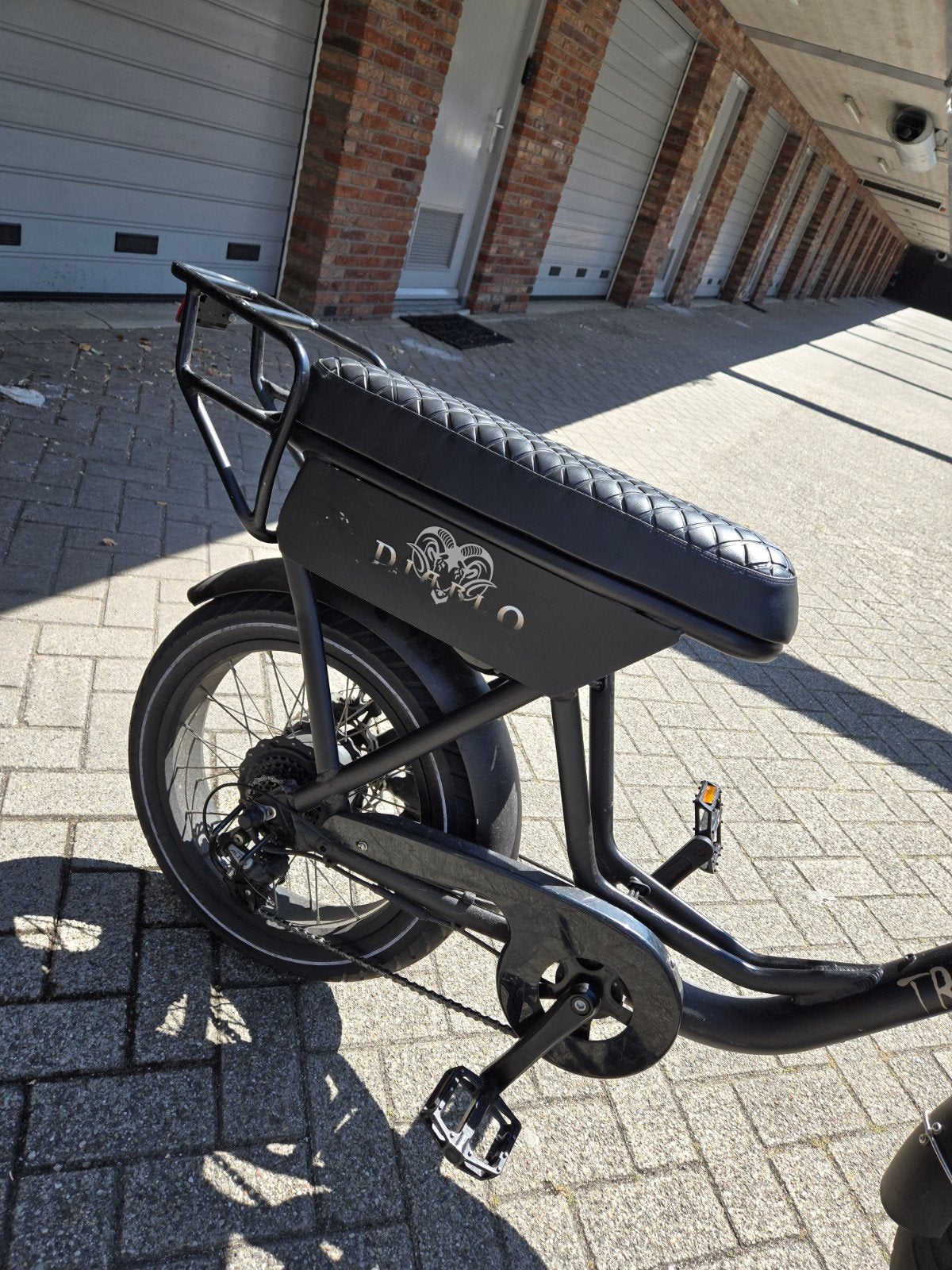 Troy E-bike met mand en comfortabel zadel, Fietsen en Brommers, Elektrische fietsen, Zo goed als nieuw, Minder dan 47 cm, 50 km per accu of meer