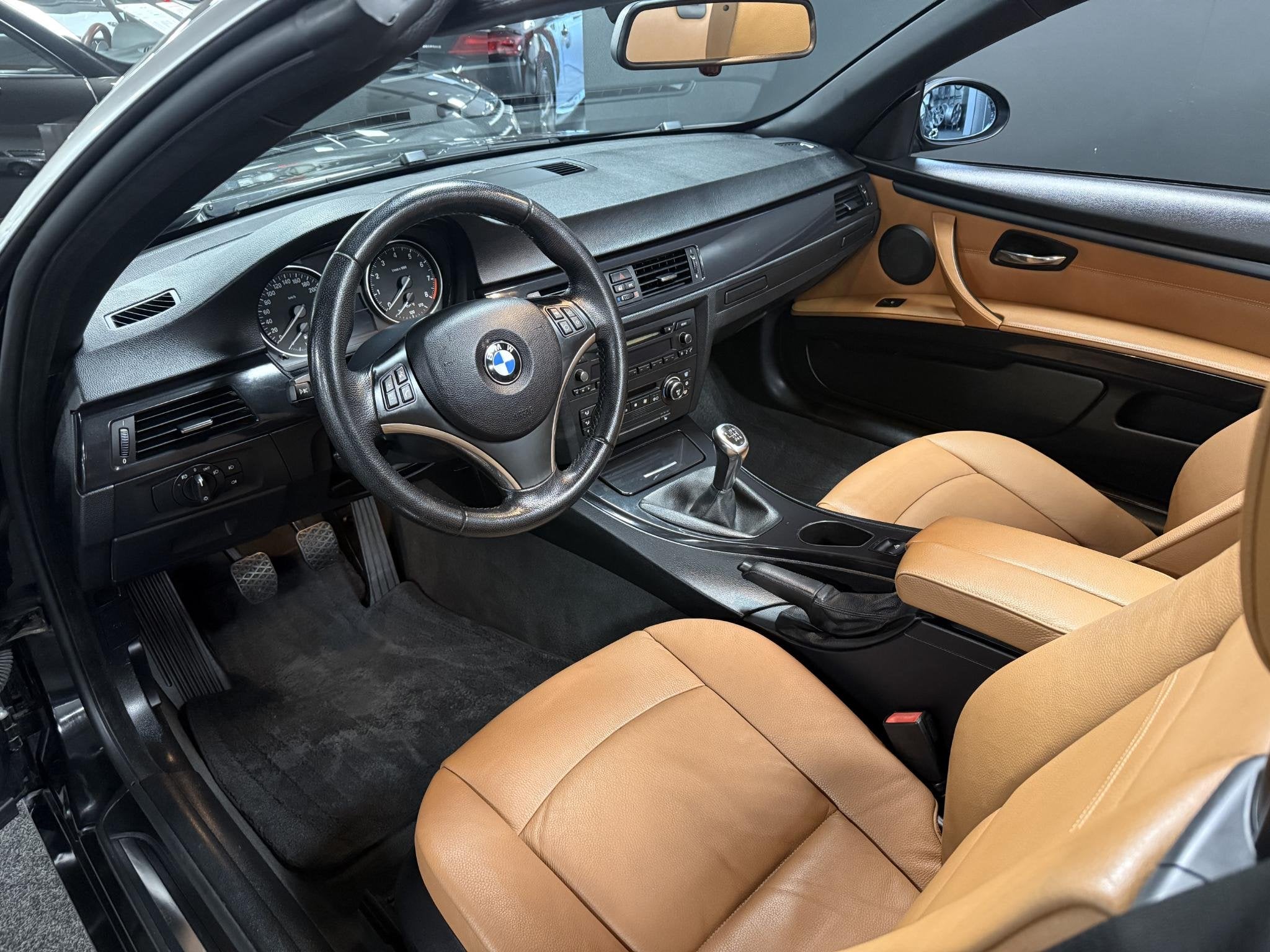 BMW 3-serie Cabrio 330i Executive 52000km Handbak, 13 km/l, Euro 5, Gebruikt, Cabriolet