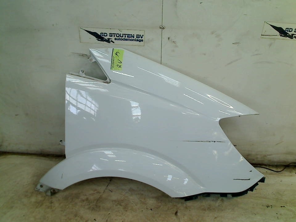 Spatbord Rechts Voor Sprinter 3,5t (906.13/906.23) 2016, Gebruikt, Mercedes-Benz AG, Mercedes-Benz, Mercedesstraße 120, Stuttgart 70372, , Duitsland