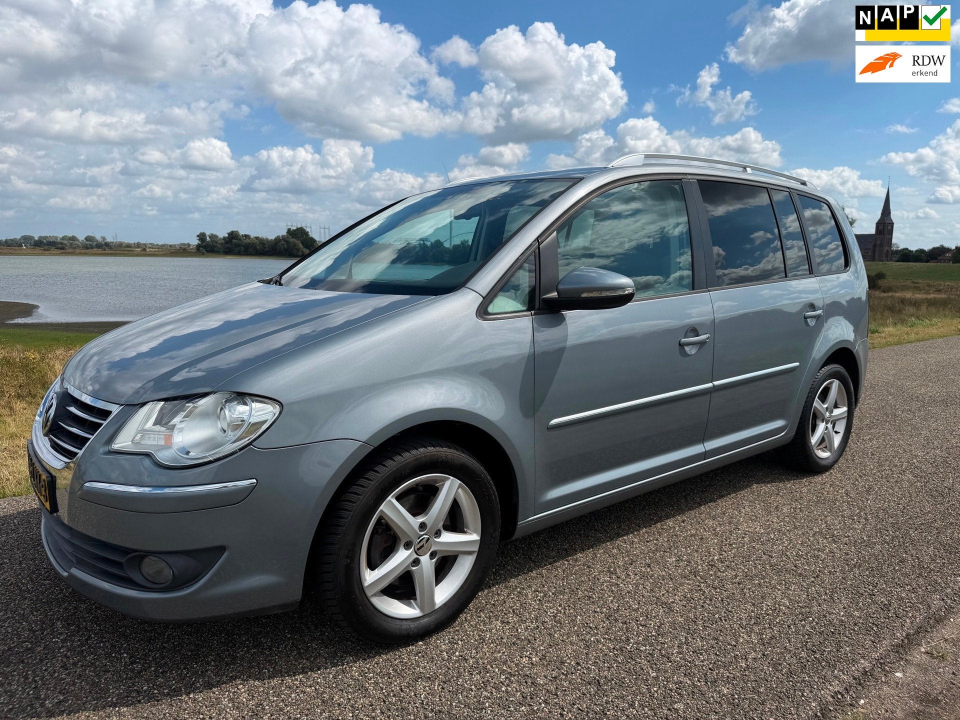 Volkswagen Touran 1.4 TSI Highline Airco Cruise 7p, Voorwielaandrijving, Euro 5, Stof, Gebruikt
