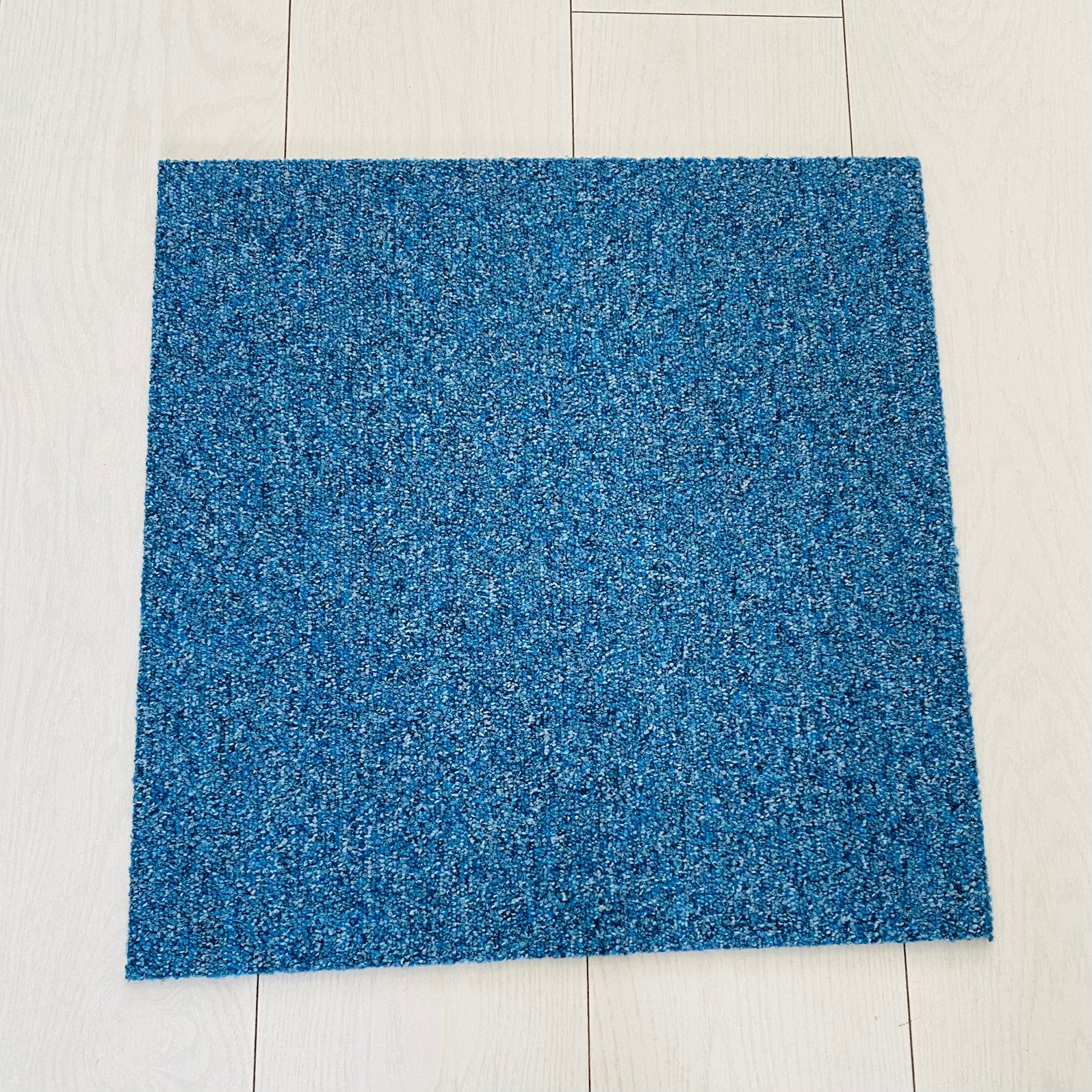 8 Heuga tapijttegels 40x40 cm - Blauw, Ophalen, Minder dan 50 cm, Gebruikt, 50 tot 100 cm