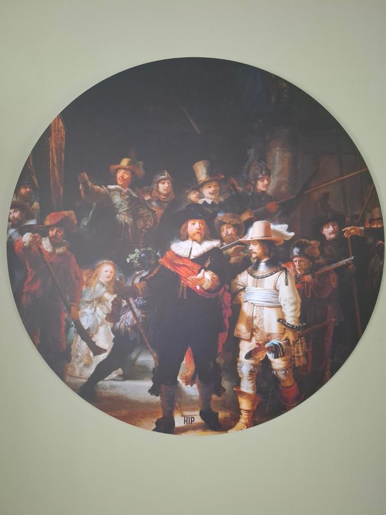 Mooie muur cirkel van Hip, Ophalen, Zo goed als nieuw