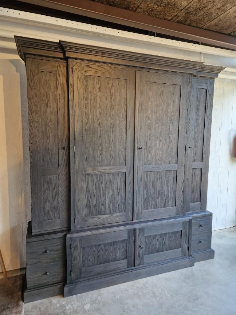 Vitrine kast massief Franse eik nieuw uit toonzaal, 200 cm of meer, Eikenhout, Nieuw, 200 cm of meer