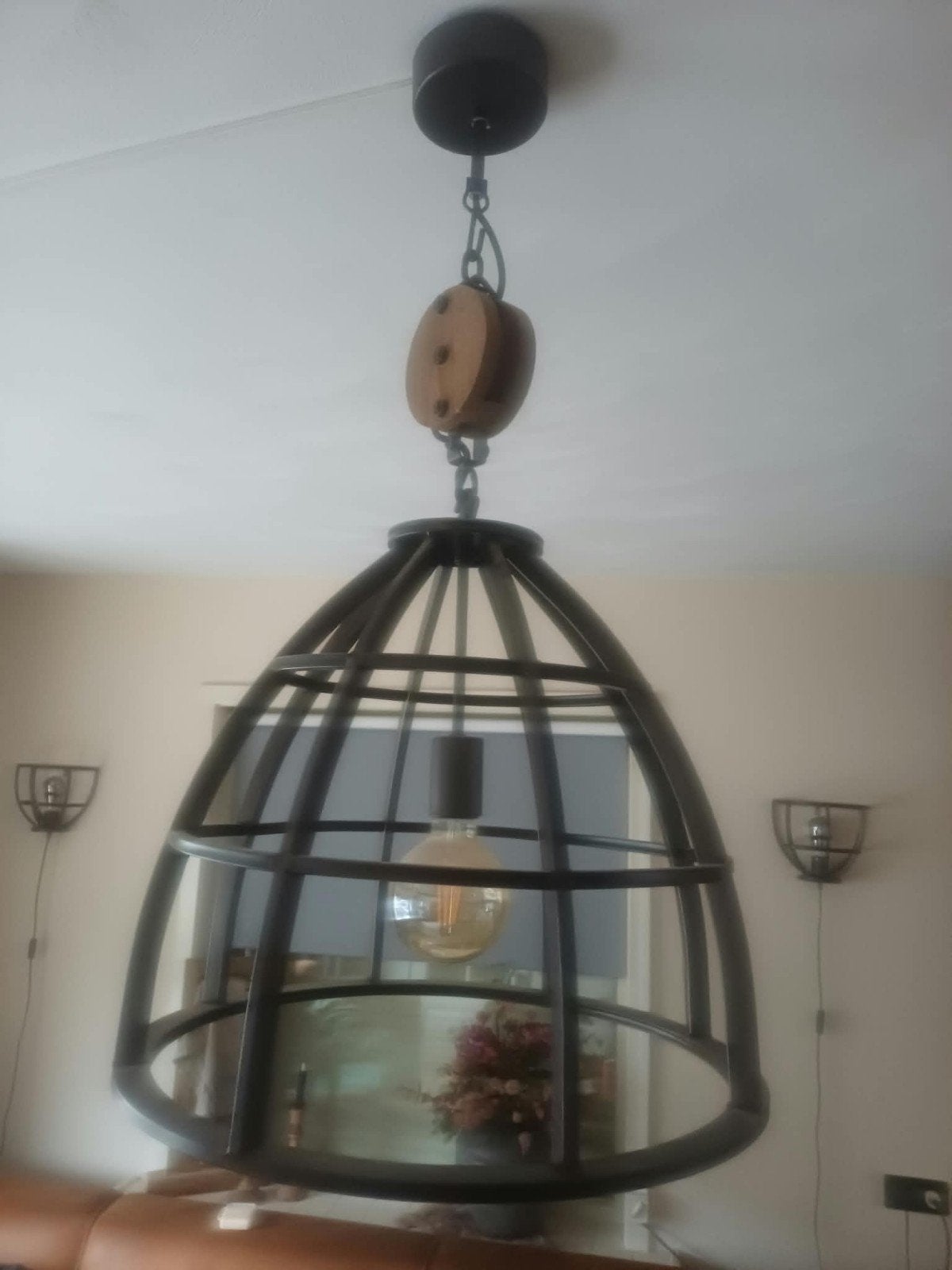 Industriële hanglamp met kooi design en houten katrol, Ophalen, E27 (groot), Zo goed als nieuw, Industrieel, Vintage