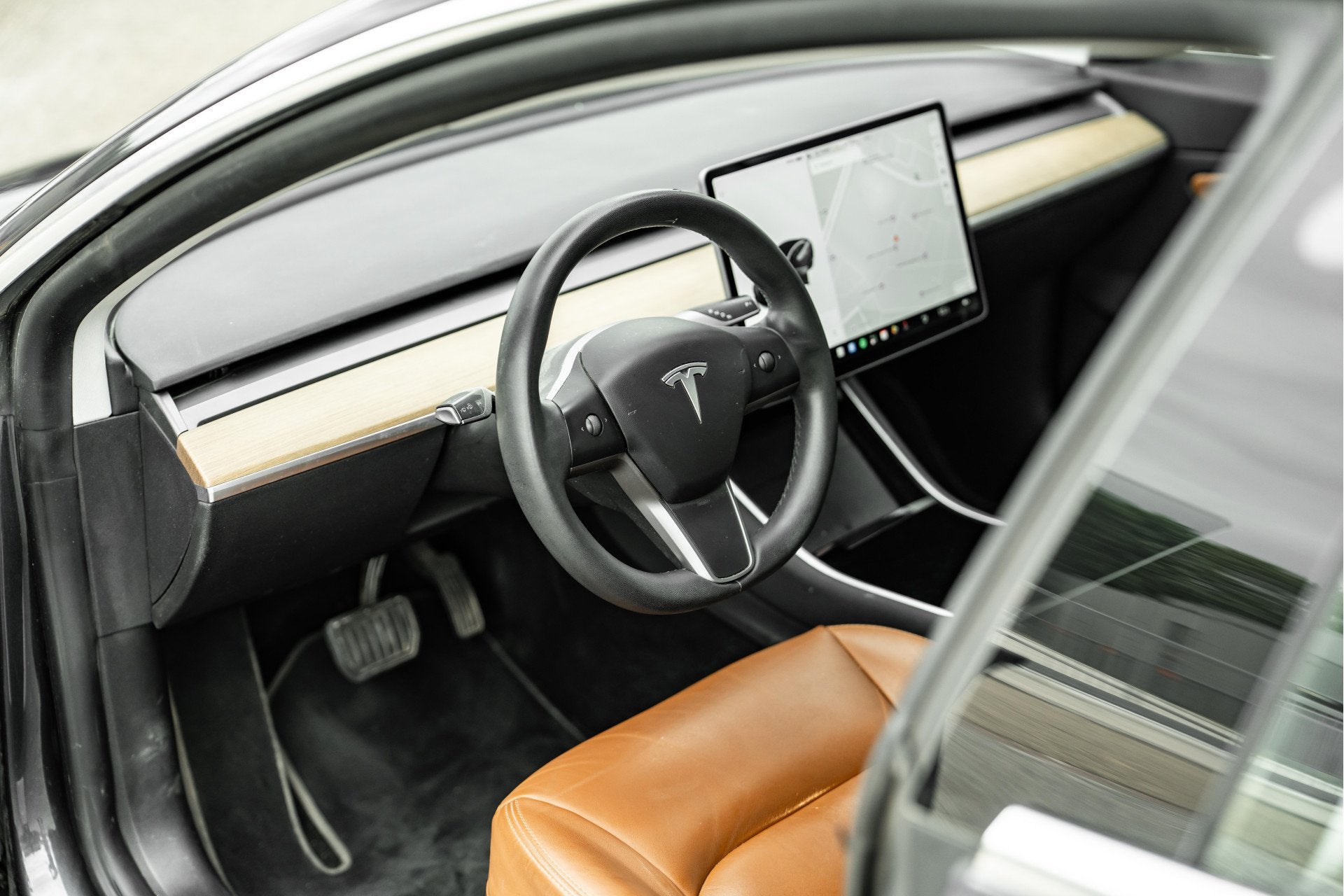 Tesla Model 3 Standard RWD Plus | Trekhaak | Tabacco Leder, Automaat, Achterwielaandrijving, Gebruikt, 22 min