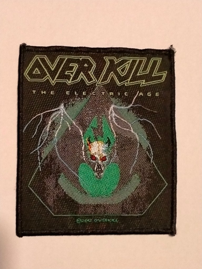 Overkill the electric age 2012 muziek metal rock patch, Ophalen of Verzenden, Gebruikt, Kleding