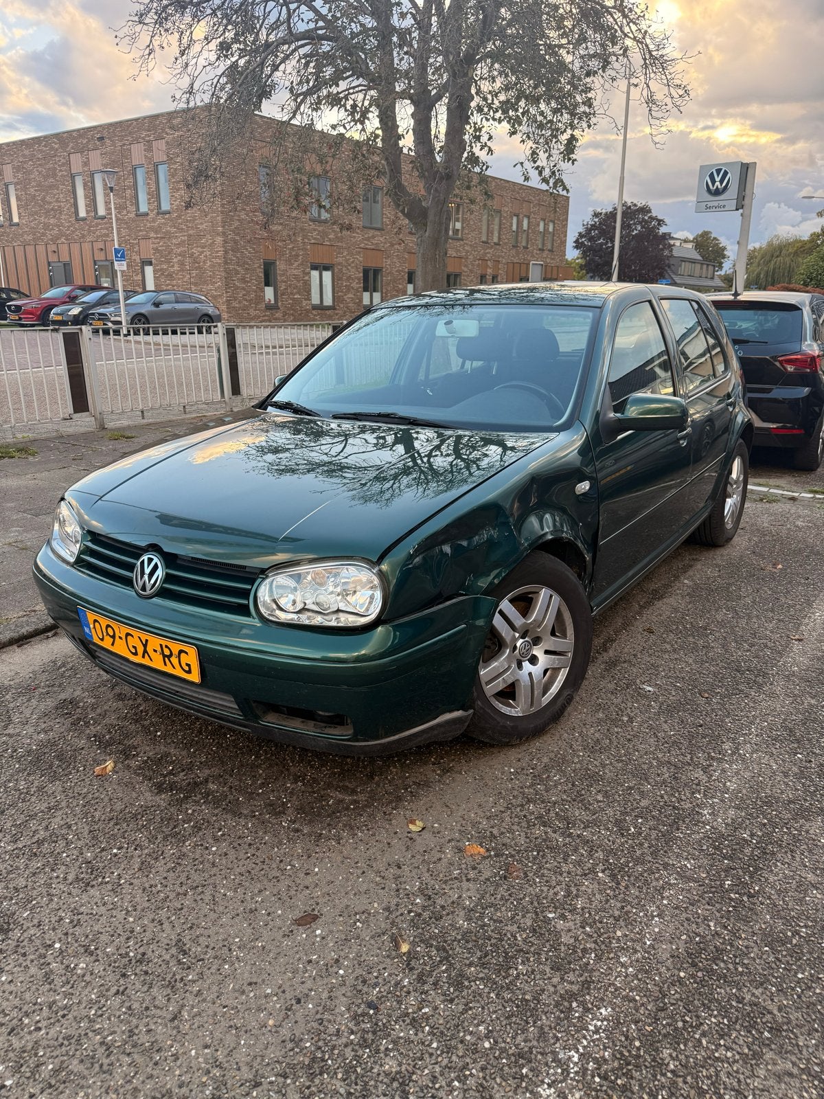 Volkswagen Golf 1.8 20V 110KW 2001 Groen, 4 cilinders, Origineel Nederlands, Handgeschakeld, 1781 cc