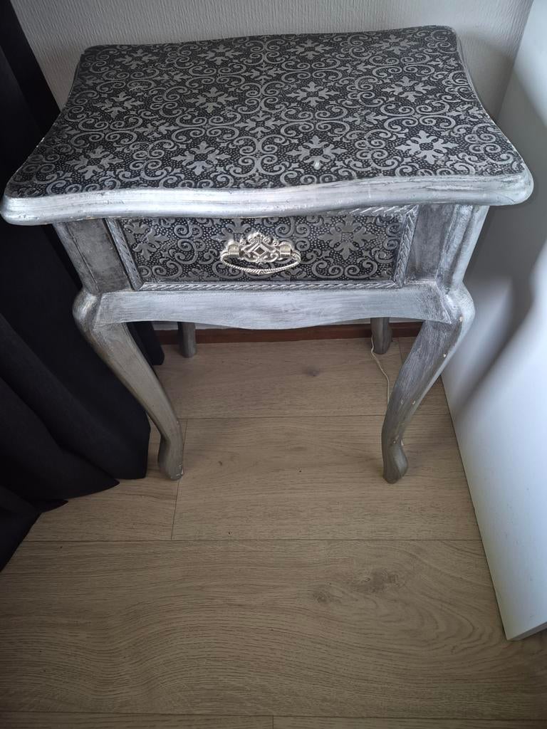 Bij zettafeltje netjes, Ophalen of Verzenden, Minder dan 45 cm