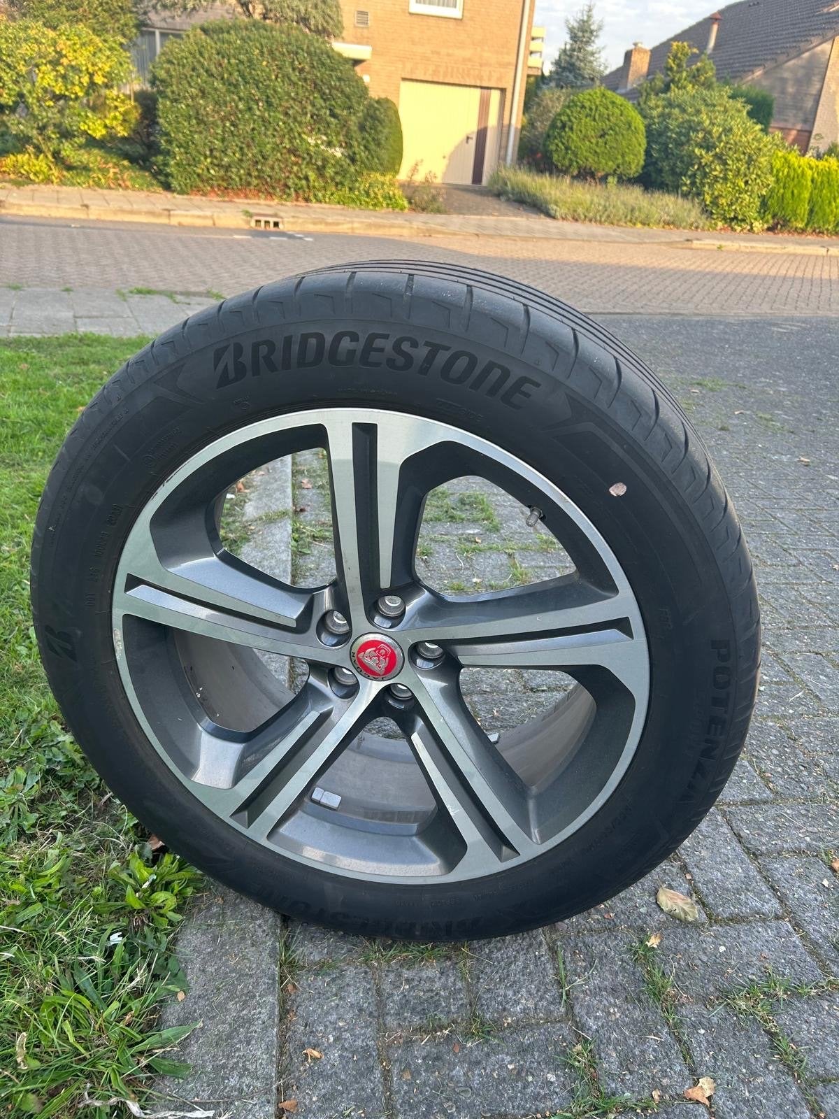 Bridgestone Potenza Sport 255/50R20 109V band, Auto-onderdelen, Ophalen, Gebruikt, 255 mm, Band(en)