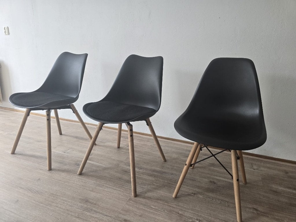 stoelen, Huis en Inrichting, Ophalen, Zo goed als nieuw, Zwart, Drie