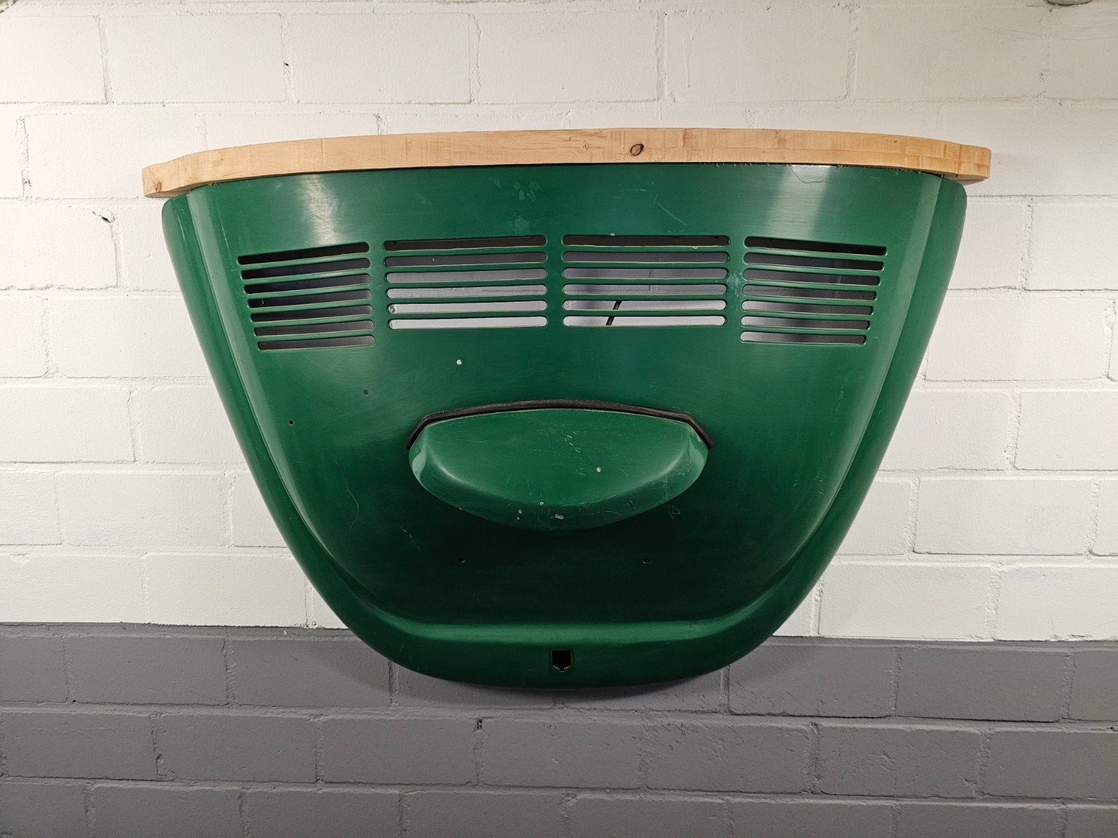 Unieke sidetable van Volkswagen Kever motorklep, Gebruikt, 50 tot 100 cm, Minder dan 25 cm, Overige vormen