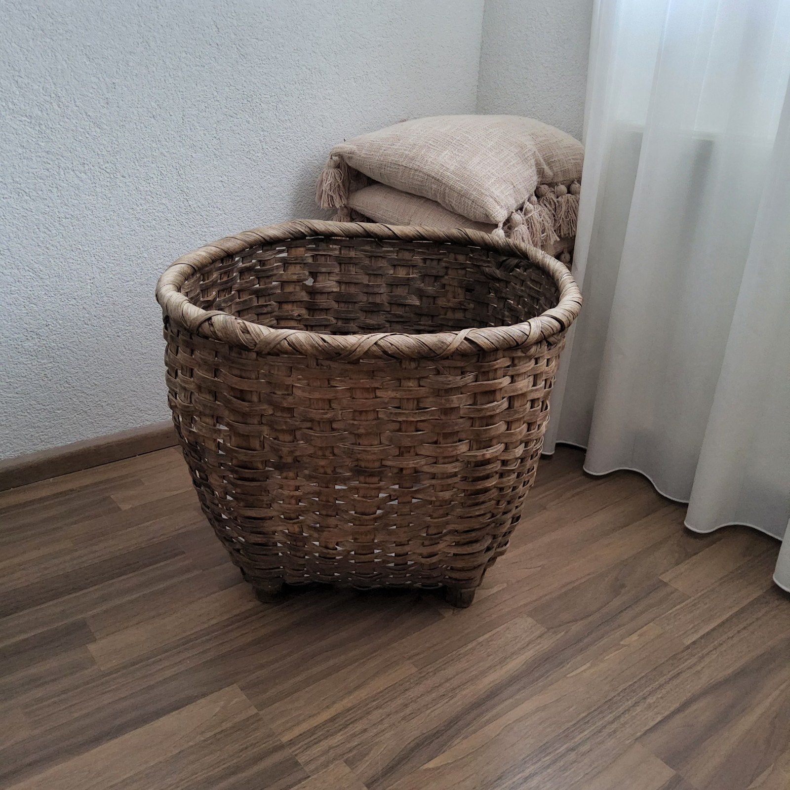 grote mand, Ophalen, Mand, Rond, Riet