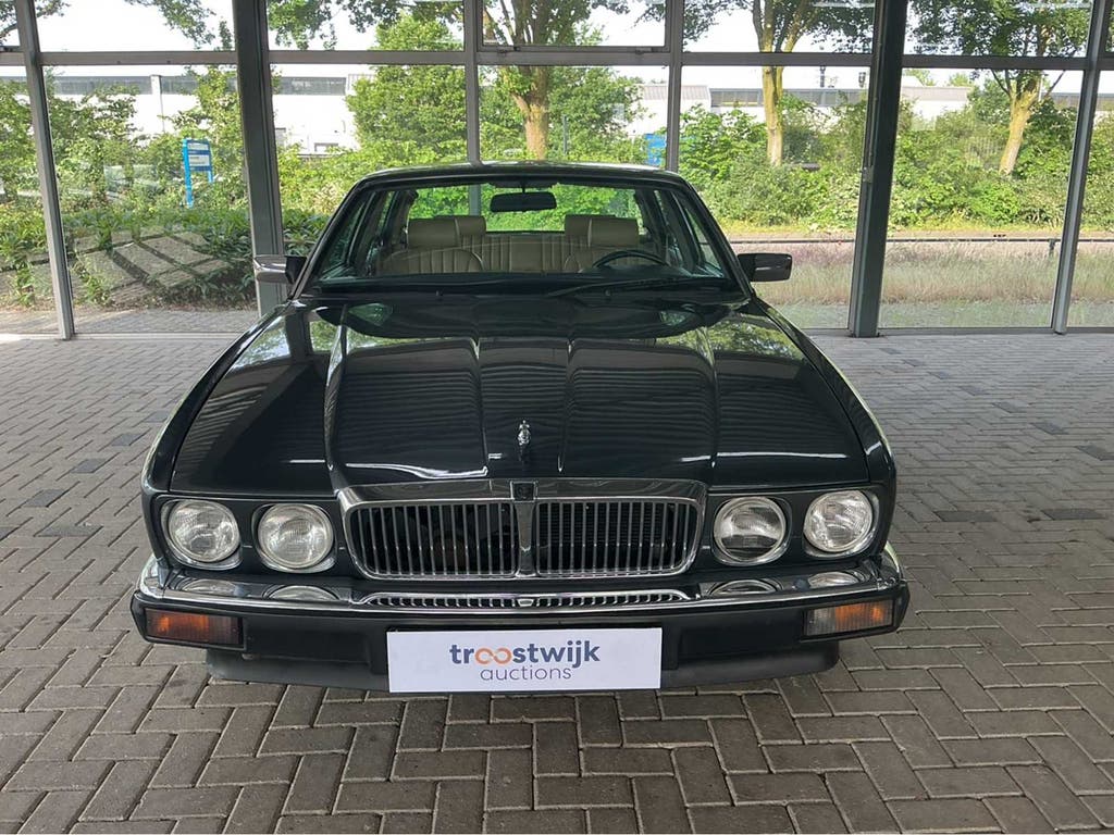 Jaguar XJ40 Sovereign | 4.0 | 1989 | youngtimer | 226 pk | M, foto 2