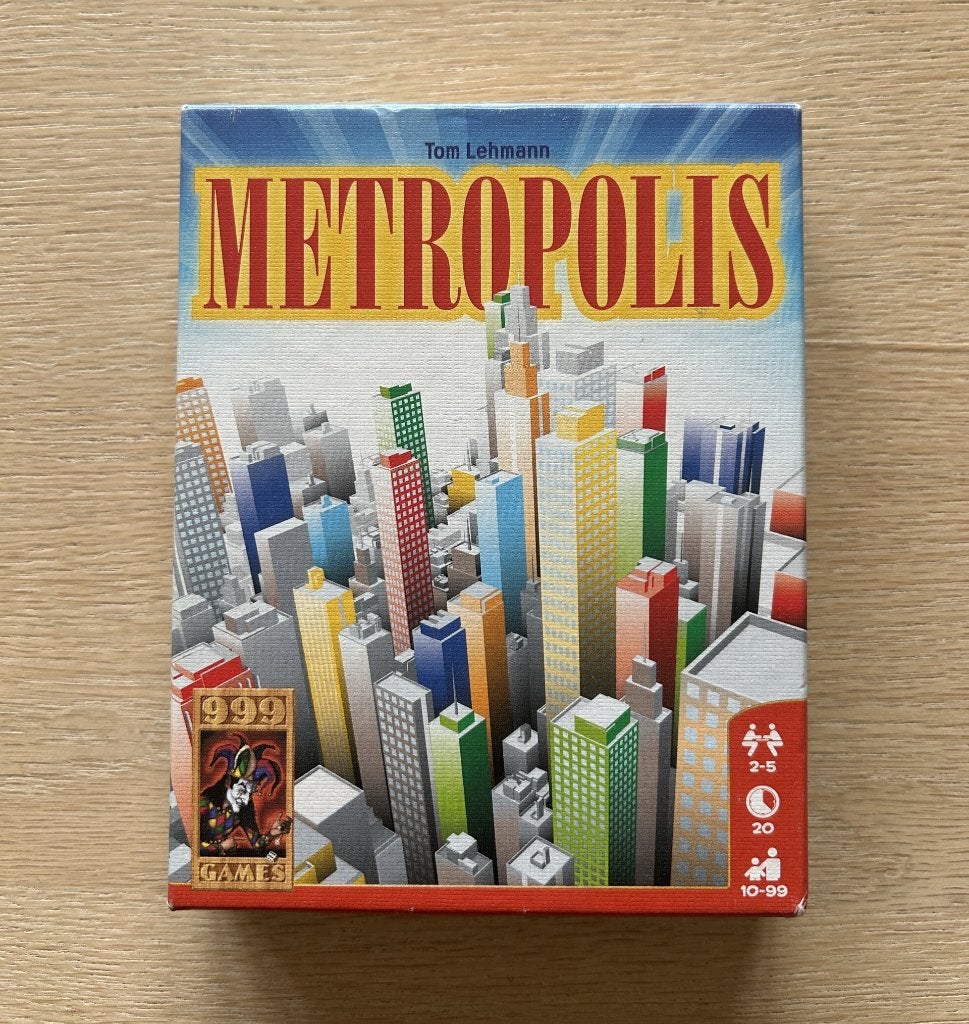 Gezelschapsspel kaartspel Metropolis 999 games, Drie of vier spelers, Ophalen of Verzenden, Zo goed als nieuw, 999 Games